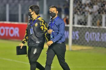 Exclusivo: DT del Deportivo Táchira da la receta a equipos chilenos tras eliminar a Santos en la Copa Sudamericana con poco presupuesto