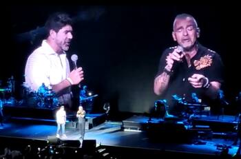 VIDEO | Sorprendió a todos: Marcelo Salas se subió al escenario y se lució cantando con Eros Ramazzotti