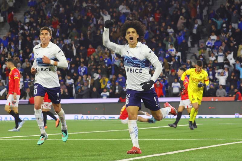 tiene una oportunidad de oro para ganarse la confianza de Daniel Garnero en la UC. Foto: Aton.