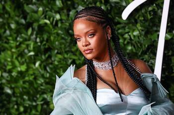 Rihanna se enojó y respondió con sarcástico comentario a fan que le pedía un nuevo disco para el 2021