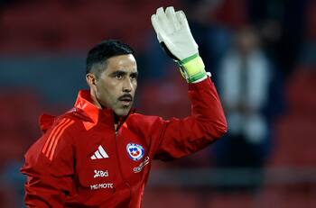 El primer récord que rompería Claudio Bravo en la MLS si ficha por Los Angeles Galaxy