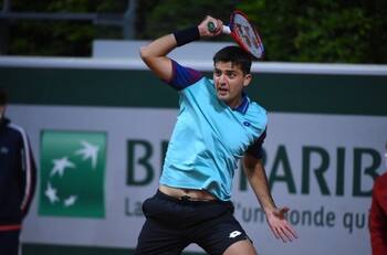 Tomás Barrios clasificó por retiro de su rival a los cuartos de final del Challenger de Meerbusch