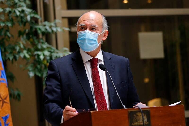 Valparaiso, 20 de mayo 2020
El diputado Ivan Flores ofrece un punto de prensa en la Camara de Diputados.
Raul Zamora/Aton Chile