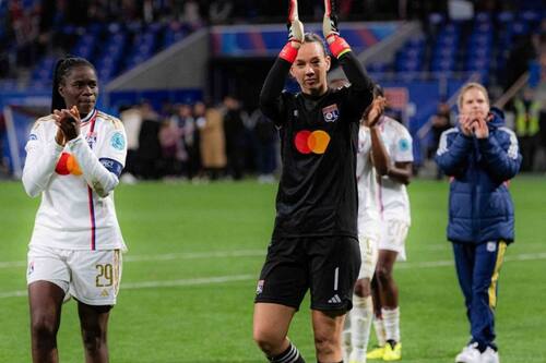 ya conoce a su rival en las semifinales de la Champions League. Foto: @olfeminin en Instagram.