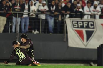 VIDEO | Tiago Nunes entre los 4 mejores de América: el gol que clasificó a LDUQ a semifinales