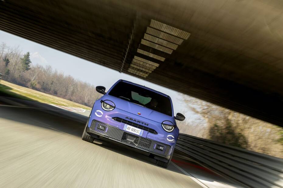 El nuevo Abarth 600e es el Escorpión más potente de la historia