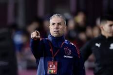 “Gustavo Álvarez tiene contrato vigente en la U. Vamos a evaluar a fin de año, quedan cosas importantes”