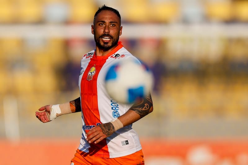 El volante de Cobresal elogió a Arturo Vidal