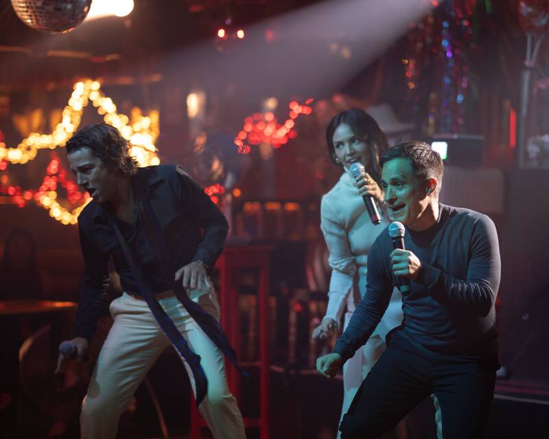 Gael García Bernal, Eiza González y Diego Luna