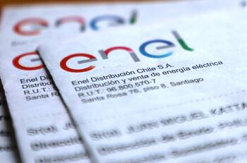 Ministro de Energía anunció alzas en el precio de la luz: Gobierno subsidiará hasta un 30%