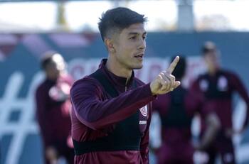 Valber Huerta debutó con un triunfo en partido amistoso de Toluca y ya tiene número de camiseta asignado