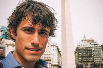 “Les quiero mostrar algo”: El especial recuerdo que consiguió Roberto Cox en la cobertura de la muerte de la Reina Isabel II