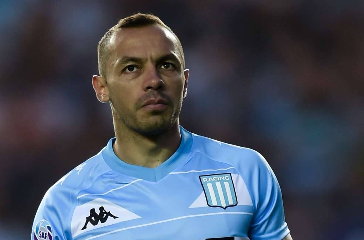 ¿Vuelve a la U? Presidente de Racing entregó detalles de la situación de Marcelo Díaz