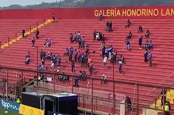 VIDEO | A una hora del partido: el poco ambiente en Santa Laura para la Supercopa