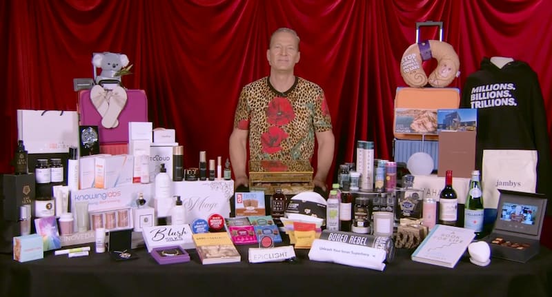 Productos que fueron parte de la bolsa de lujo del 2023 en los Premios Oscar.