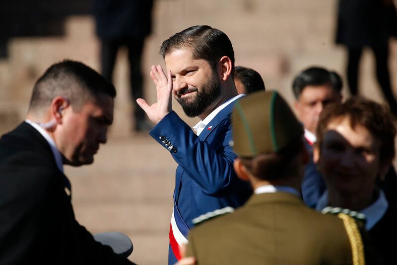 Así llegó Gabriel Boric al Congreso Nacional en Valparaíso. Créditos: ATON.