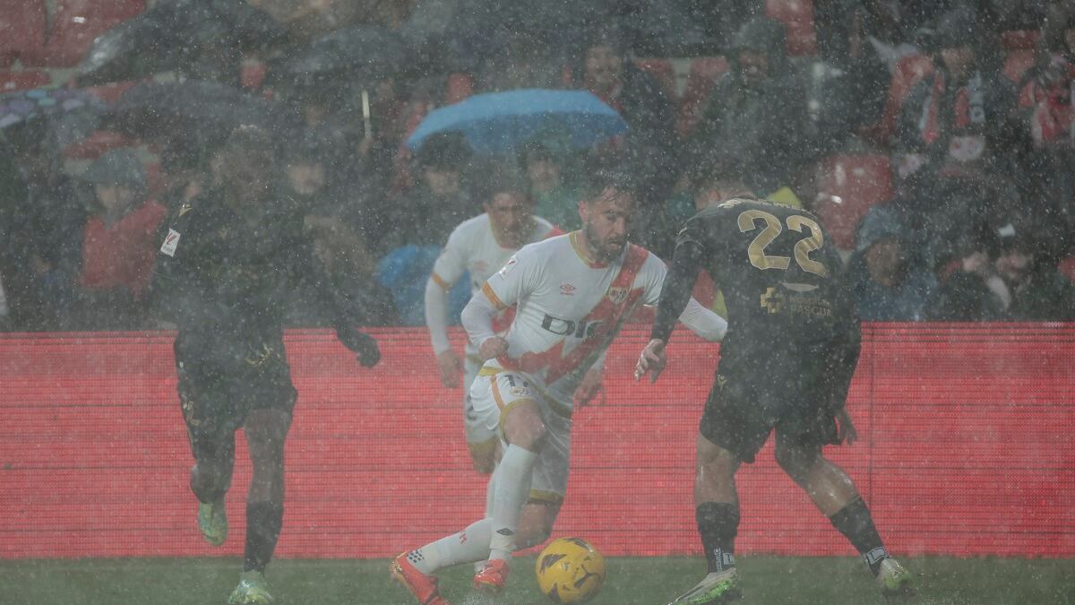 Rayo vs Cádiz fue suspendido por lluvia y granizo