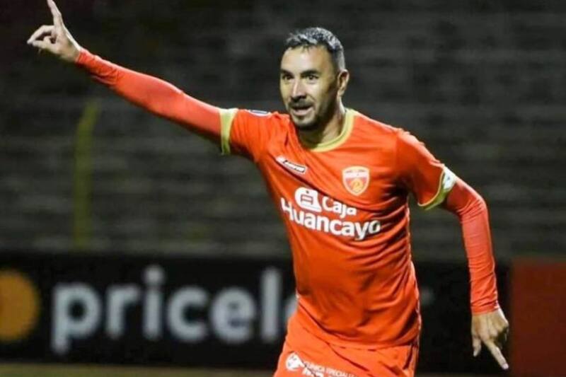 Carlos Escobar se lució en la Copa Libertadores.