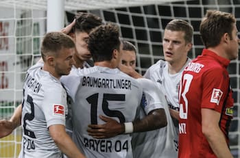 Bayer Leverkusen de Charles Aránguiz derrota al Friburgo y regresa a la zona de Champions