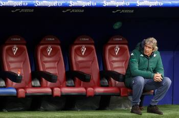 Manuel Pellegrini recibió una pésima noticia de parte del director deportivo del Betis