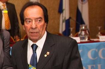 ¿Quién es Rafael Cumsille, la persona que antecedió el tenso momento del Presidente Gabriel Boric?