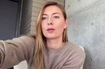 Sharapova publicó su número de teléfono para mantener contacto con seguidores
