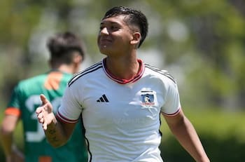 Asomaba como titular y Ortiz lo borró: la razón por la que Jerall Astudillo no fue considerado en Colo Colo