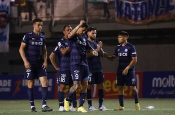 “A la UC se le critica por todo, más ahora que tiene el mejor plantel del fútbol chileno”