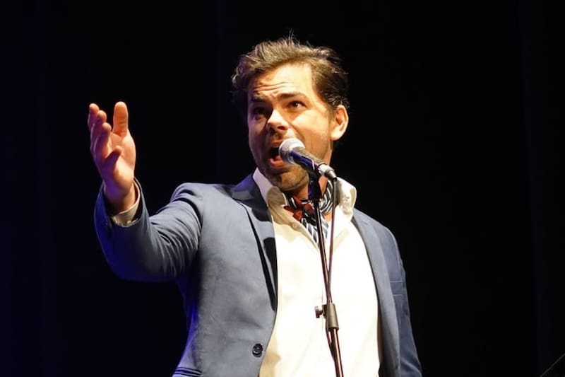 El actor es parte del elenco de El Jardín de Olivia. Créditos: Instagram.