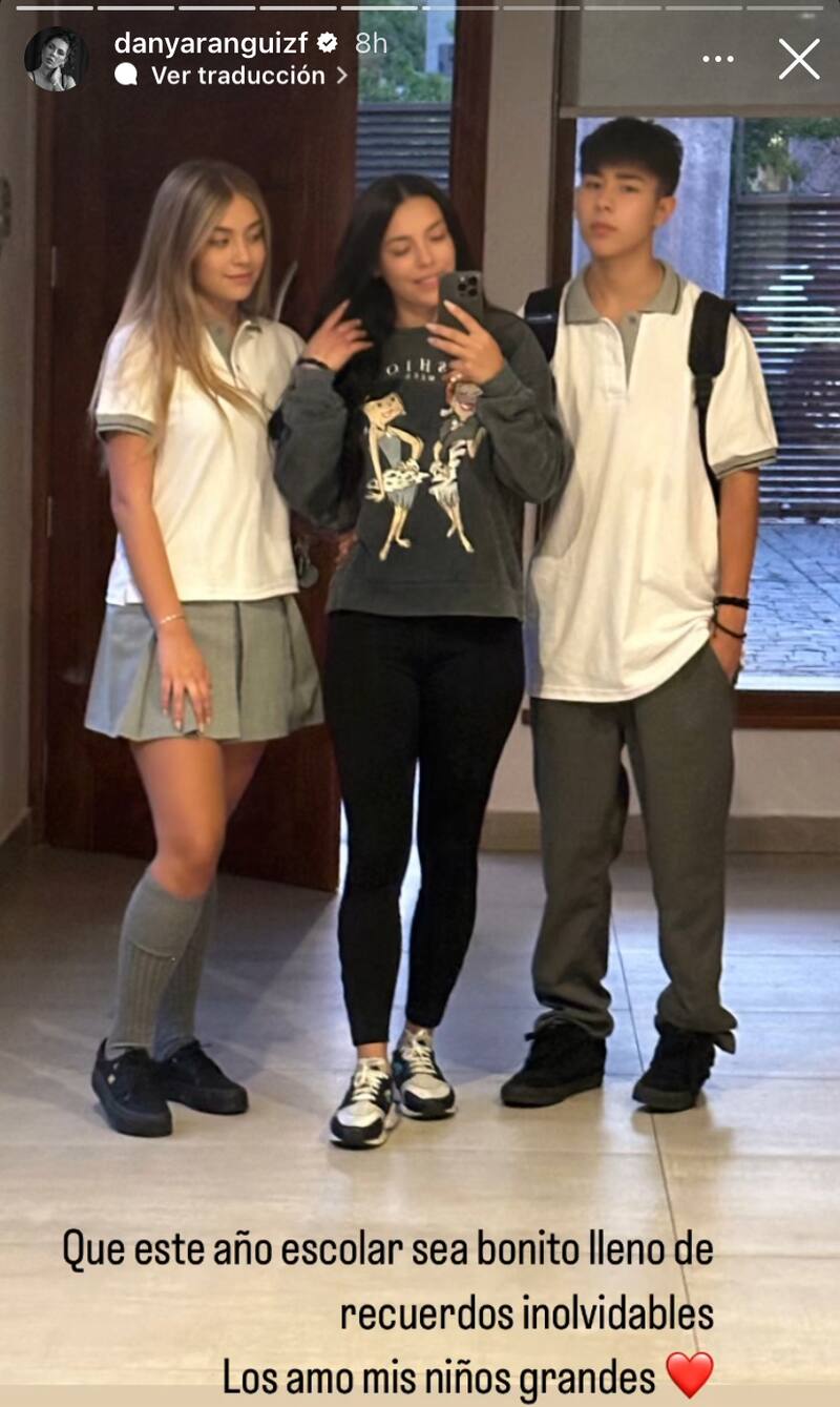 Daniela Aránguiz y sus hijos