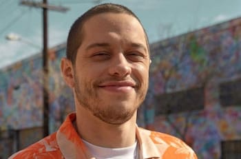 Quién es Pete Davidson, el excomediante de SNL y el novio de Kim Kardashian