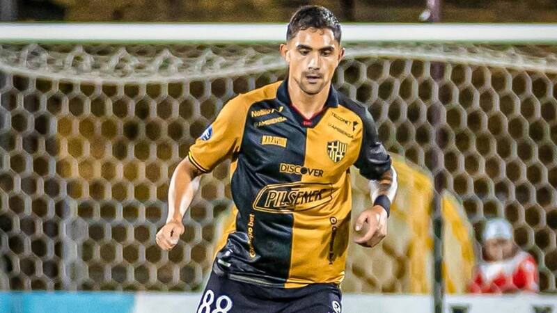 Sonó en Colo Colo, pudo sustituir a Maximiliano Falcón y ahora jugará en la U