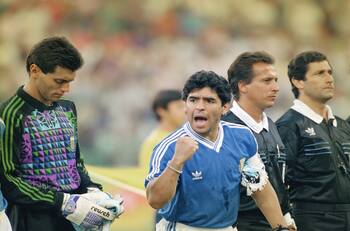 El libro que promete revelar las historias más desconocidas de Diego Armando Maradona