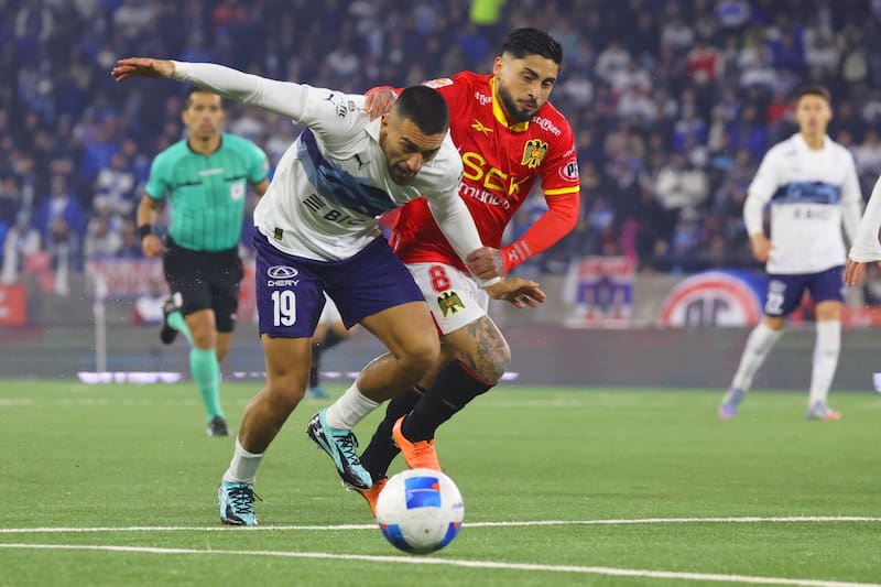 "Inaugurar el Claro Arena con toda nuestra gente, con los jugadores y el cuerpo técnico que tenemos, ha sido importante y se ha visto reflejado en los números", dice el defensa.