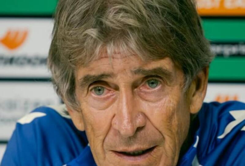 . Técnico del Real Betis.