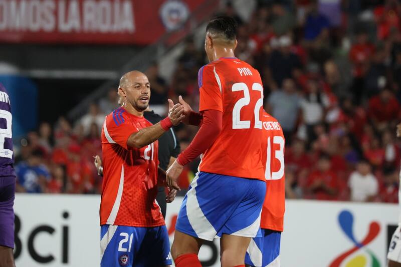 El volante volvió a jugar en La Roja después de 2.713 días.