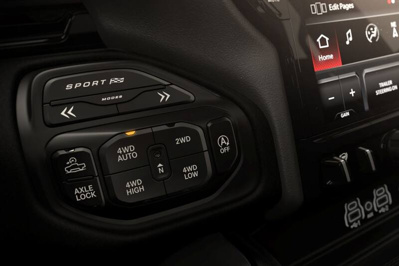 RAM completa la familia 1500 con la versión Rebel