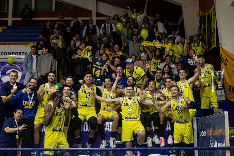 Universidad de Concepción es el actual campeón de la LNB. @re_vuelo.visual