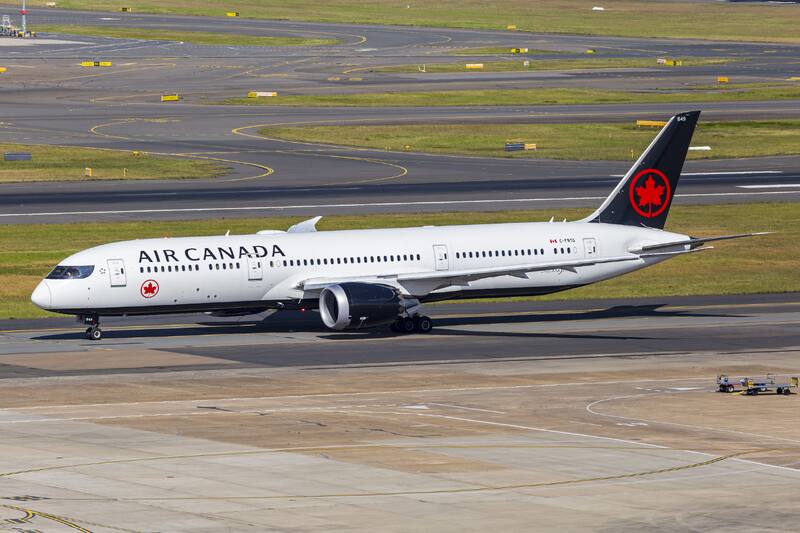 La compra de tickets tiene que hacerse en esta aerolínea.