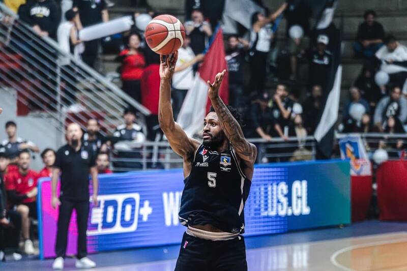 El Albo fue castigado por mal comportamiento de los hinchas. Foto: @csydcolocolo