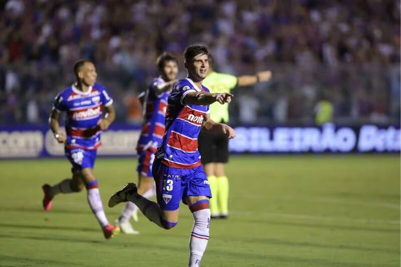 El Fortaleza extrañó al zaguero chileno.