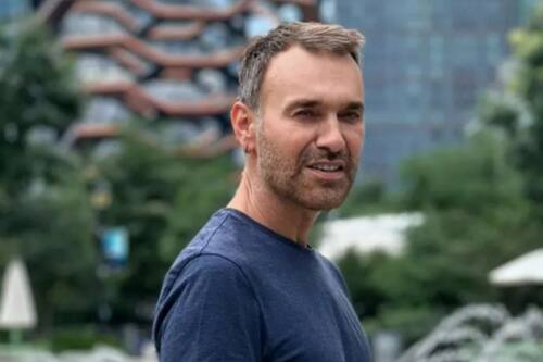 "Saliendo de un pabellón": Jordi Castell se sometió a intervención por un tumor en la espalda