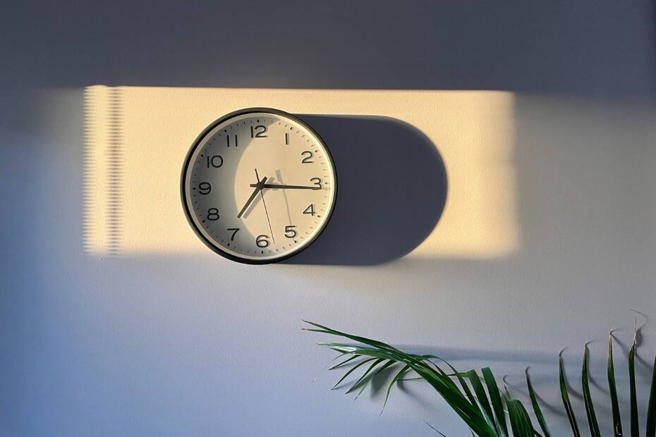 Conoce en qué fecha debes retrasar tu reloj. Créditos: Unsplash.