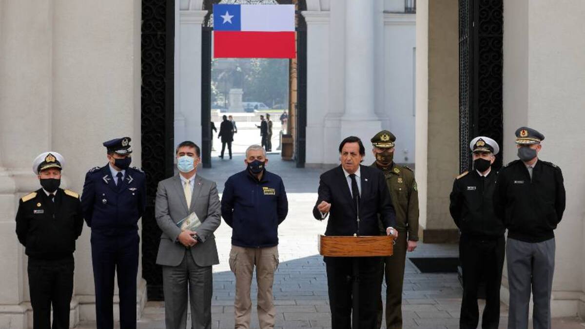 Minisitro del Interior confirmó extensión de toque de queda de cara al Plebiscito