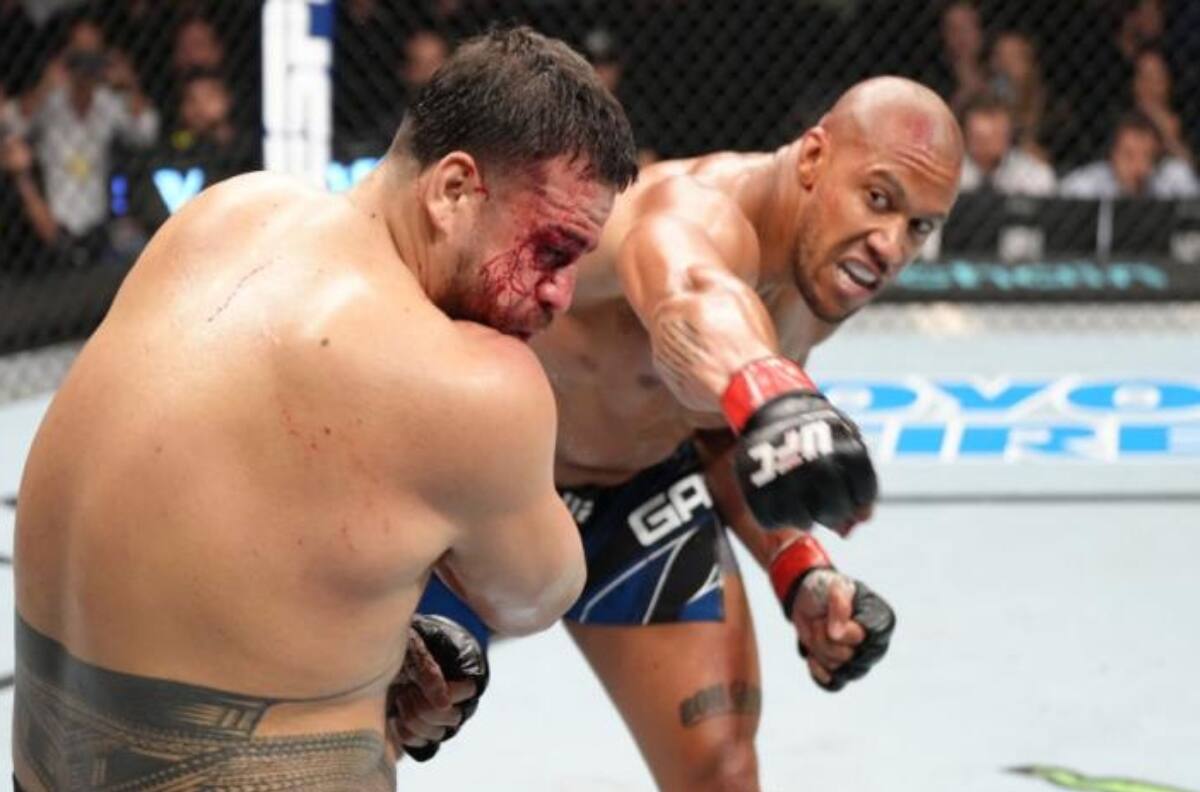 VIDEO | Ciryl Gane derroto a Tai Tuivasa por TKO en el evento estelar de la UFC París
