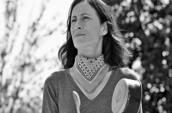 "No era depresión, era capitalismo": El cortometraje sobre el estallido social que reunirá a más de 60 artistas chilenos