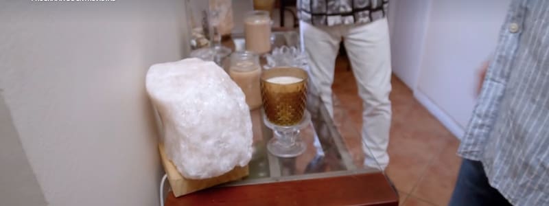 La lámpara de cuarzo. Créditos: Canal 13.