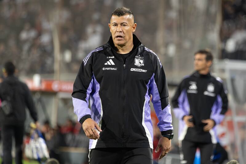 El DT dirigiría a Colo Colo ante Unión Española