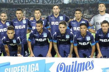 ¡Atención Hoyos! Racing guarda a su capitán pero no a Lautaro Martínez para esta noche