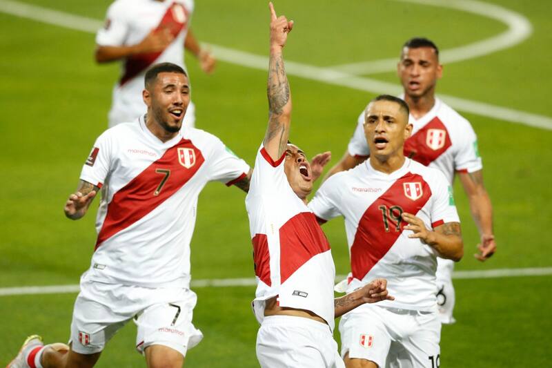 celebrando un gol por Perú. ¿Estará en la Copa América? Foto: Agencia Aton.